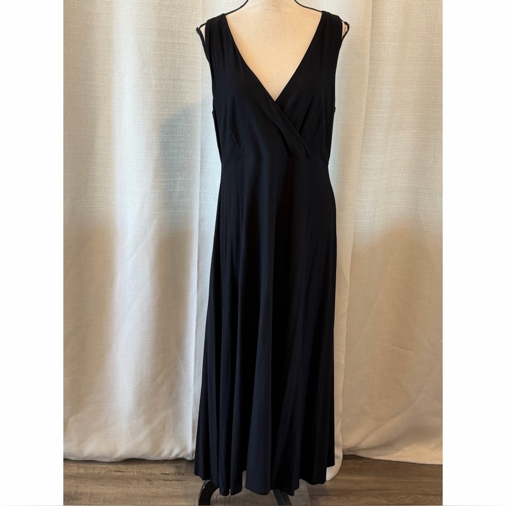 Eileen Fisher Women's Sleeveless V-Neck Maxi Dress Black Sz Medium Made in USA